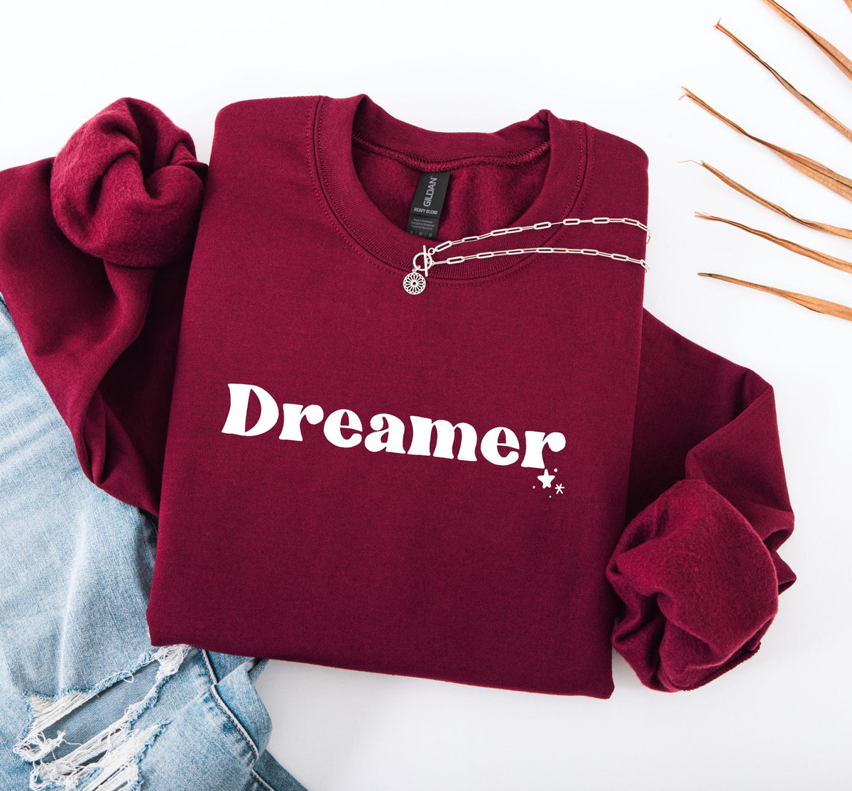 Dreamer Pullover Sweatshirt in Maroon – dreamer sweatshirt for women, manifestation crewneck pullover